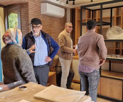 تيزنيت تعزز بنيتها السياحية بافتتاح مركز التوجيه والإرشاد السياحي .