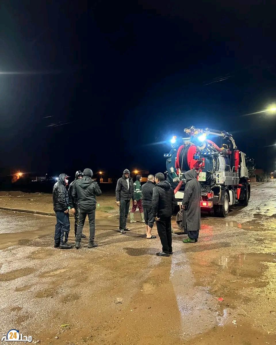 بيوكرى .. تعبئة ميدانية وتدخل عاجل لمعالجة اختناق قناة للصرف الصحي