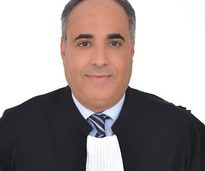 سرقة كرة قدم.. عاد.. فقد سرق إخوة لهم من قبل..