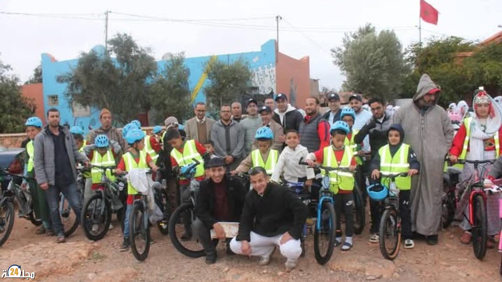 قادمة من مدينة ليل الفرنسية.. جمعية “أطلس 59” تدعم تمدرس تلاميذ جماعة تسكدلت وتكرّم المرأة القروية