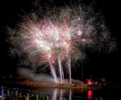 العالم يطوي صفحة 2025 على إيقاع الألعاب النارية و الأمل في عام أكثر هدوءًا