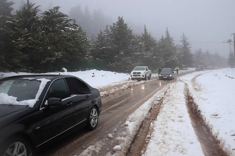 نشرة إنذارية:رياح عاصفية وأمطار جد قوية وتساقطات ثلجية يومي الجمعة والسبت