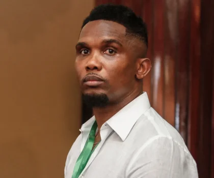 الإتحاد الإفريقي يوقف صامويل إيتو و يغرمه بسبب تصرفاته