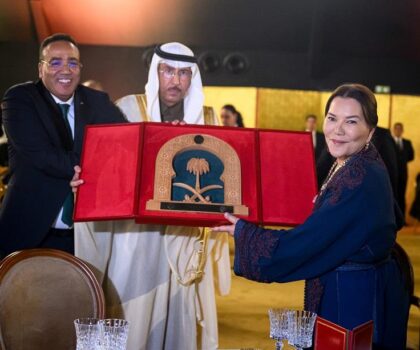 للا حسناء تجمع الدبلوماسيين على مائدة الخير بالرباط : عشاء خيري يعزز التضامن و يكرّس عمق العلاقات المغربية-السعودية