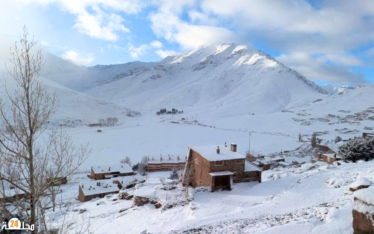 تحذير برتقالي..تساقطات ثلجية تصل مقاييسها الى 10 سم بإقليم الحوز
