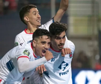 أولمبيك آسفي يبلغ ربع نهائي كأس الكونفدرالية بثنائية في شباك سان بيدرو