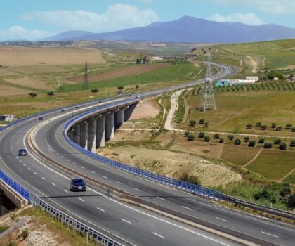 إطلاق مشروع طريق سيار جديد يربط فاس- مراكش بطول 420 كلم