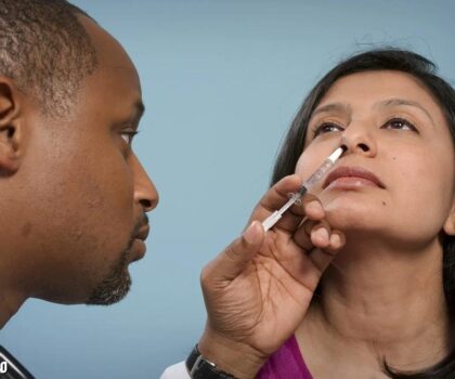 اختراق علمي.. العلماء يطورون لقاحا أنفيا جامعا ضد الفيروسات التنفسية