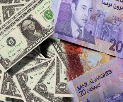 تراجع الدرهم أمام الدولار واستقرار أمام الأورو مع انخفاض مؤشر مازي بنسبة 0,9 في المائة