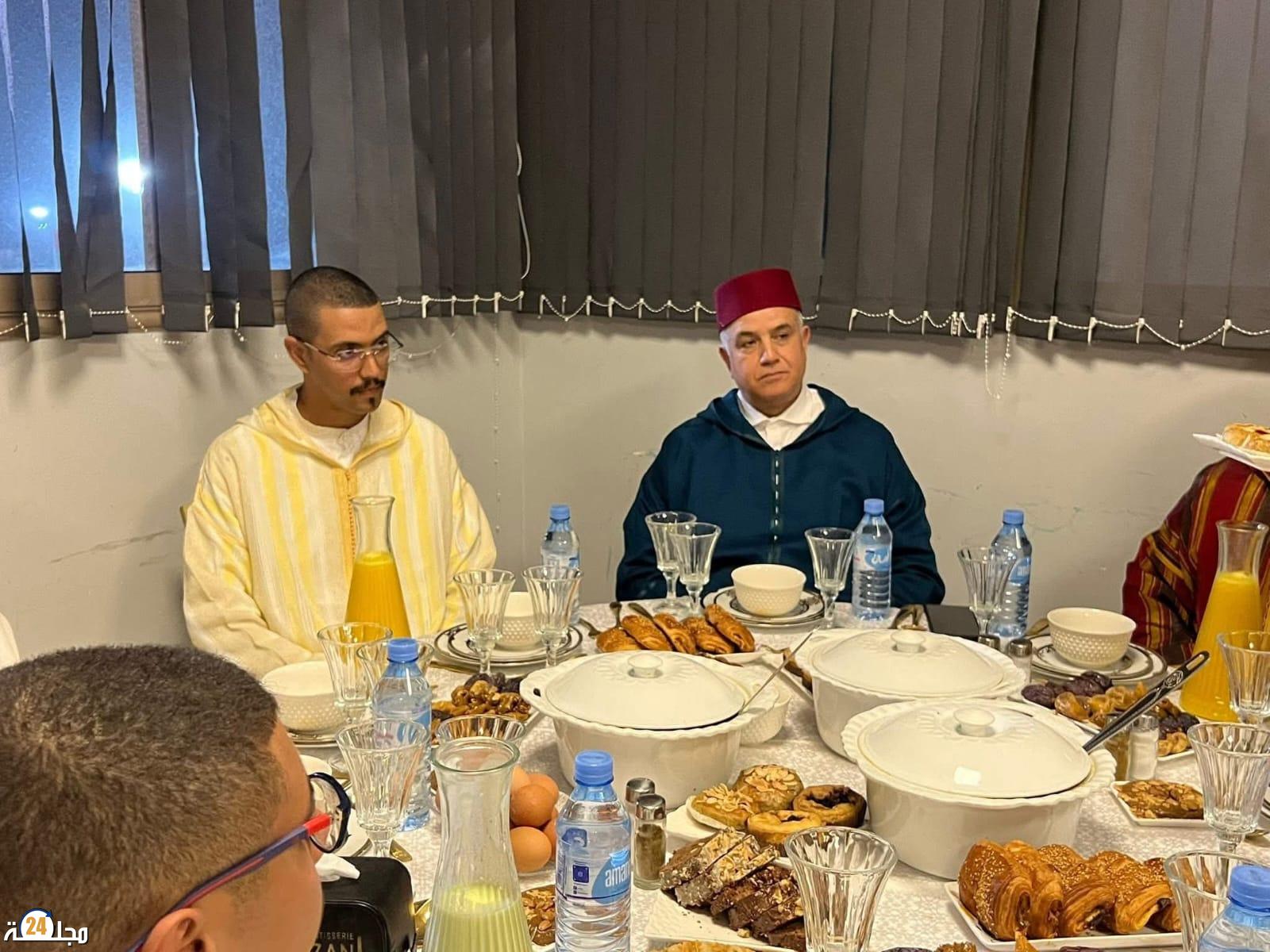 انزكان : محمد الزهر في زيارة تضامنية لأطفال المركز الاجتماعي بحي الرمل خلال رمضان