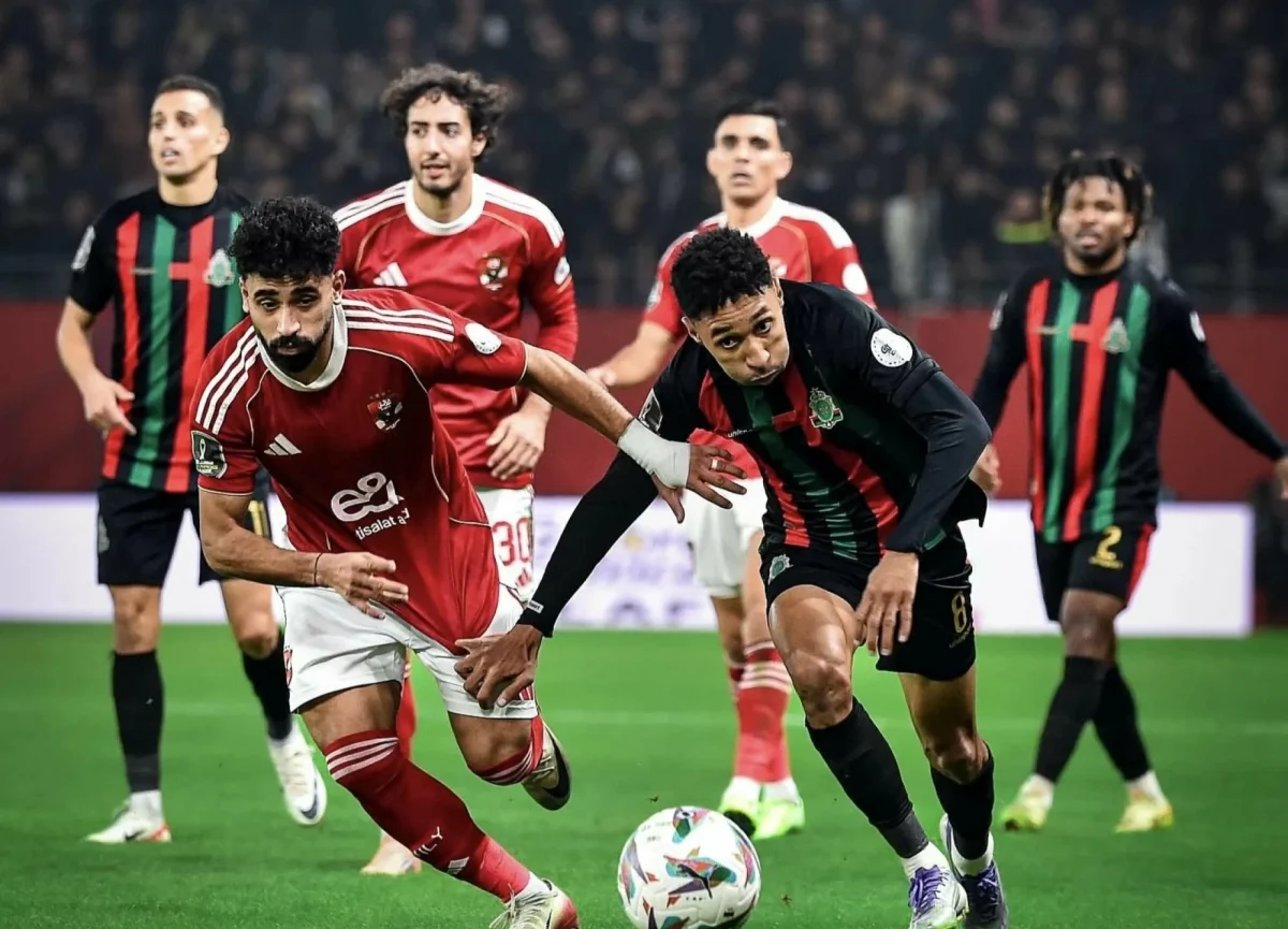 الكاف يدين أحداث مباراة الأهلي و الجيش الملكي و يحيل الملف على لجنة الإنضباط