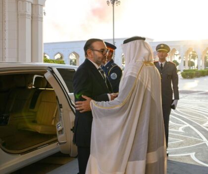 الملك محمد السادس يجري اتصالا هاتفيا برئيس دولة الإمارات عقب الاعتداء الصاروخي