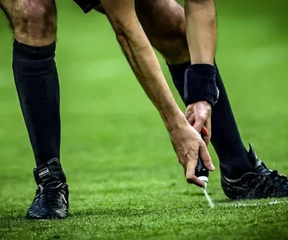 الجولة 13..هؤلاء الحكام يقودون مبارتي الكوكب المراكشي و أولمبيك آسفي