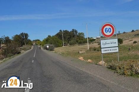 سكان مركز أولاد حمو بجماعة مسكورة يطالبون عامل إقليم سطات بالتدخل لإيقاف إعلان جماعي مثير للجدل