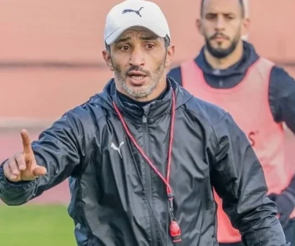 نادي أولمبيك آسفي ينفصل عن مدربه زكرياء عبوب