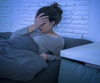 النوم ليس للدماغ فقط: اضطراب النوم قد يضر الأمعاء من الداخل