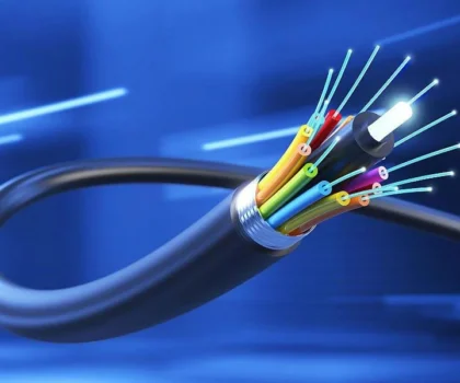 برشيد.. تدشين وحدة صناعية لإنتاج كابلات الألياف البصرية