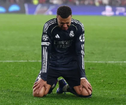 كرة القدم..مبابي يؤكد أنه تجاوز إصابته الأخيرة في الركبة