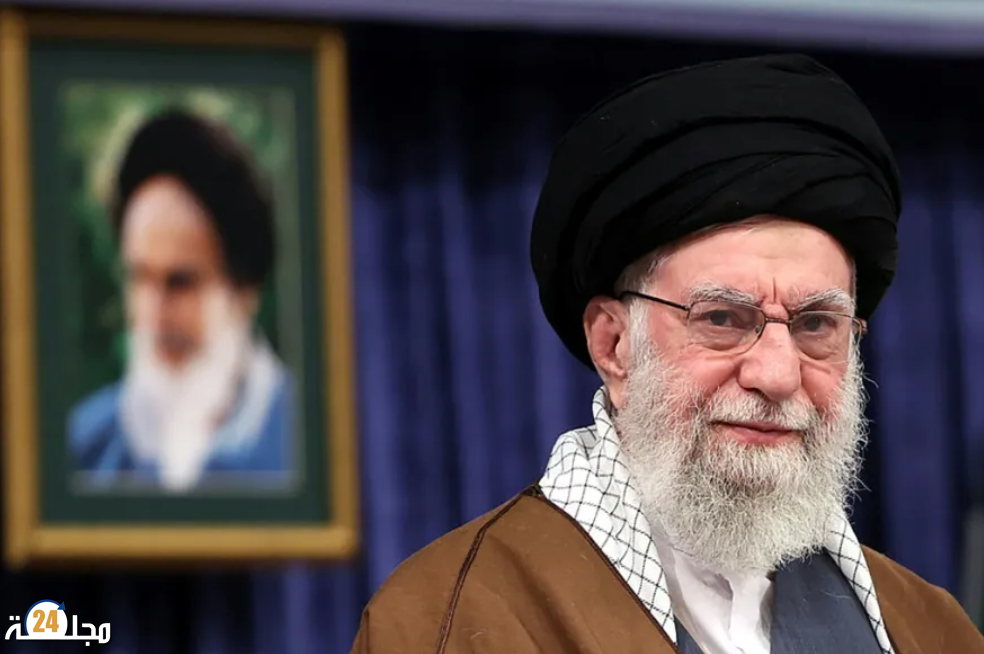 بورتريه: علي خامنئي.. مرشد الثورة الإيرانية طيلة 37 عاماً.. لم يغادر بلاده طوال عهده