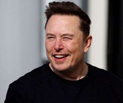 إيلون ماسك يتصدر قائمة أثرياء العالم بفارق هائل