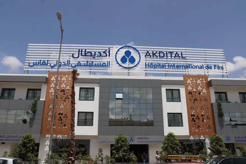 نمو استثنائي وتوسع دولي: أكديطال تتجاوز حاجز المليون مريض في 2025 وتحقق إيرادات قياسية