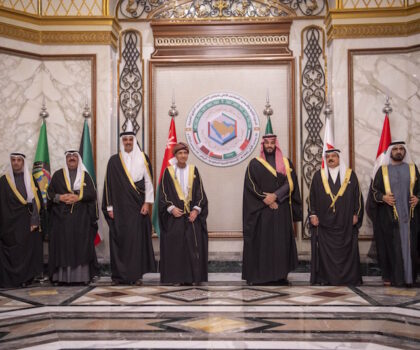 مجلس التعاون الخليجي يتوعد باتخاذ إجراءات لحماية أمنه ويؤكد حق الرد وفق ميثاق الأمم المتحدة