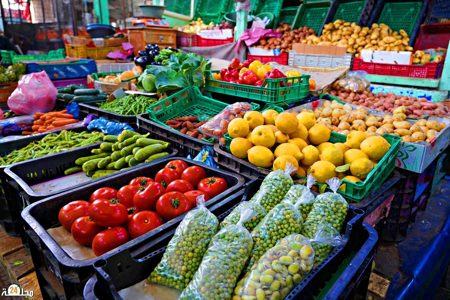 تجار يشتكون من “إقتطاعات مرتفعة” على الأداء الإلكتروني و يطالبون بتخفيض الكلفة