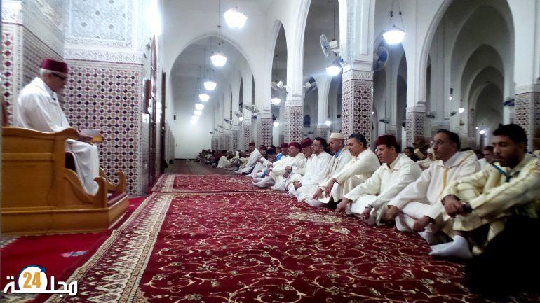 تارودانت : عامل الإقليم يترأس حفلا دينيا بمسجد الحسن 1 إحياءا لليلة القدر المباركة