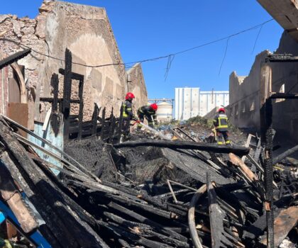 حريق يخلف خسائر مادية جسيمة بسوق المتلاشيات بمدينة الصويرة