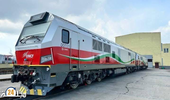 المكتب الوطني للسكك الحديدية يختبر قاطرتين جديدتين لتعزيز النقل السككي بالمغرب