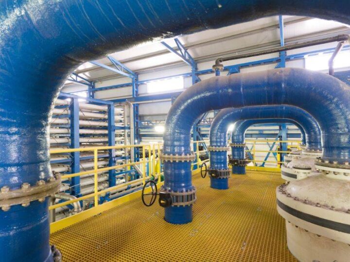 إطلاق مشروع محطة لتحلية مياه البحر بضواحي طنجة لتعزيز التزويد بالماء الشروب