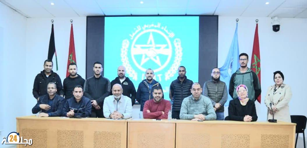 طنجة : بسبب ضغط نقابي…إدارة مصنع رونو تتراجع عن قرار تسريح العمال مؤقتا