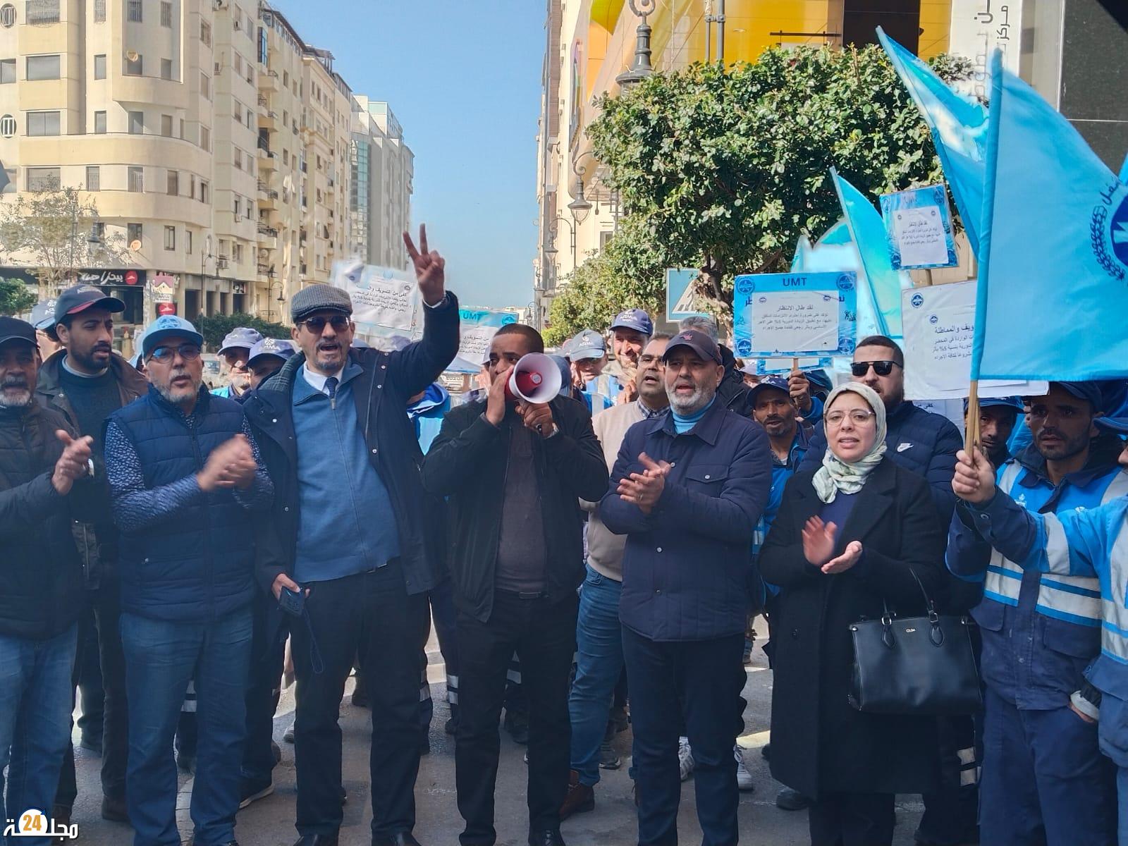بسبب التسويف والمماطلة عمال شركة ” ARMA ” يحتجون بطنجة