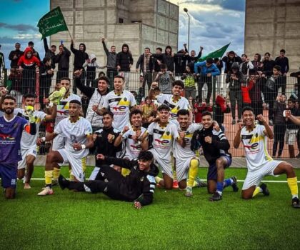 الشباب المسكيني يعزز الصدارة بثنائية ويواصل سلسلة الانتصارات