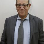 رخصة بناء بتصميمين مختلفين وتوقيع واحد باسم نور الدين الأزرق