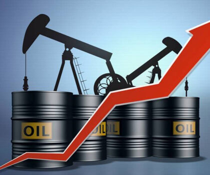 التصعيد العسكري في الخليج يربك أسواق النفط ويعيد شبح 100 دولار للبرميل