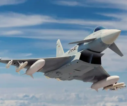 المملكة المتحدة : لندن ترسل مقاتلات “تايفون” إضافية إلى قطر على خلفية التوترات في الشرق الأوسط