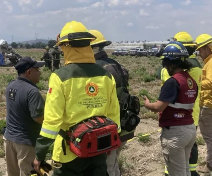 مصرع أربعة أشخاص إثر تحطم طائرة صغيرة بولاية بويبلا المكسيكية