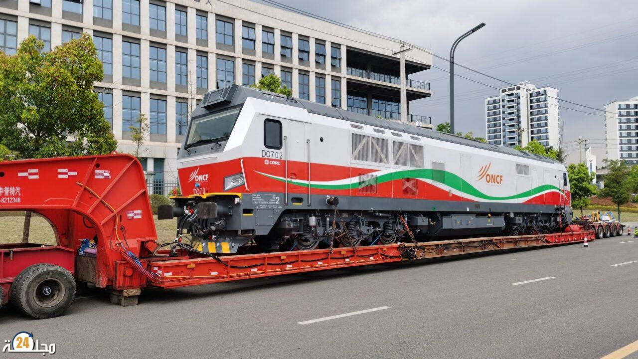 المكتب الوطني للسكك الحديدية يشحن قاطرات صينية متطورة لتحديث أسطوله على الخطوط غير المكهربة