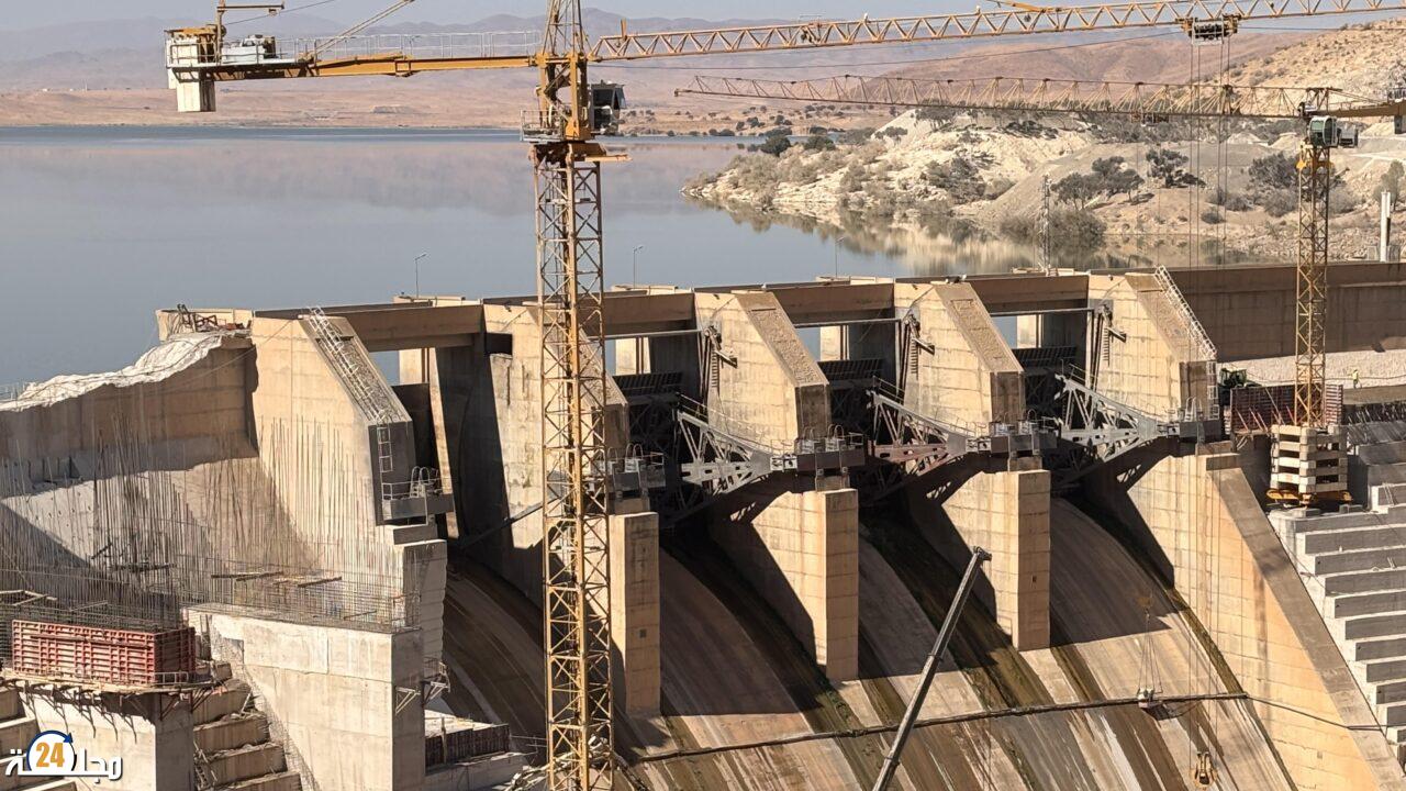 المغرب يطلق مشروعاً استراتيجياً لتشييد 20 سداً بجهتي سوس ماسة وكلميم واد نون لمواجهة الإجهاد المائي