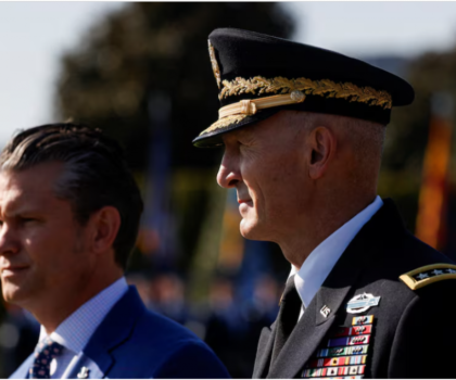 إحالة رئيس أركان القوات البرية الأمريكية للتقاعد الفوري في إطار إعادة تشكيل القيادة العسكرية