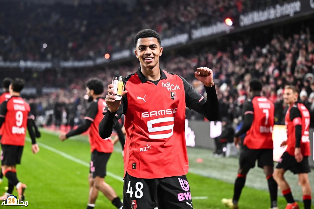 رين الفرنسي يتمسك بالمدافع آيت بودلال وسط تهافت كبار أوروبا وغموض حول مستقبل الزيباري