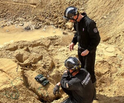 إخلاء كثر من ألف واحد وتفجير قنبلة من الحرب العالمية الثانية فـضواحي باريس