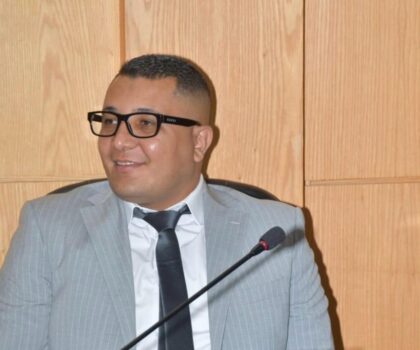 سطات بين اقتصاد المقاهي وهجرة الكفاءات: حين يتحول الموقع الاستراتيجي إلى فرصة مهدورة
