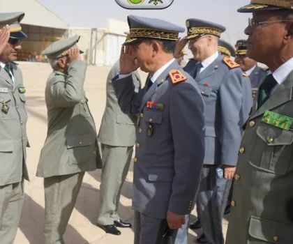 المفتش العام للقوات المسلحة الملكية يحل بموريتانيا في زيارة رسمية لتعزيز التعاون العسكري