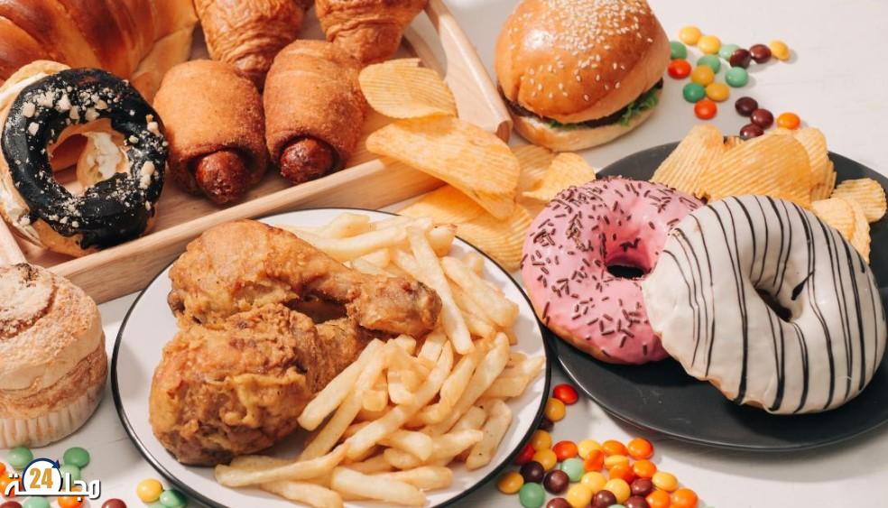 أخصائية تحذر من خمسة أطعمة شائعة تدمر الصحة بصمت