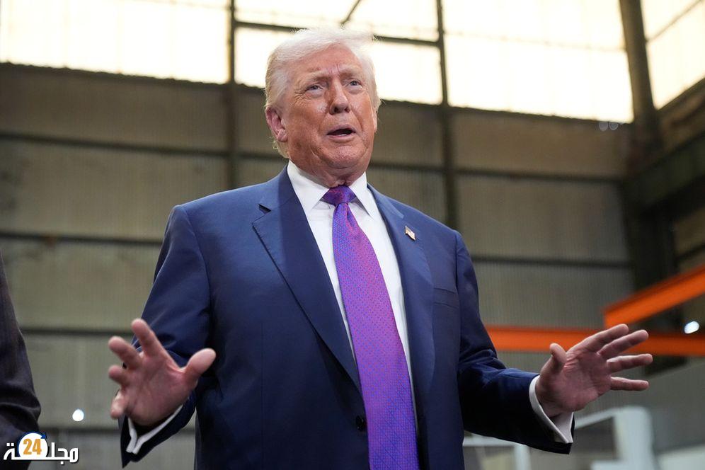 ترامب يتوقع اتفاقا قريبا مع طهران ويهدد باستهداف بنيتها التحتية وتأمين سلاح للمحتجين