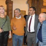 “العربي الرطل: حين يتحول الماء إلى ذاكرة والفنتازيا إلى واقع بصري”