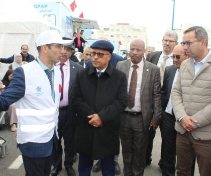 القافلة الطبية لأقاليم الشمال تحط رحالها بمرتيل وتستقطب إقبالاً واسعاً