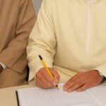 البرلمان يحسم الجدل : المصادقة على قانون العدول وسط سحب تعديل مثير بشأن شهادة اللفيف و إدماج النساء